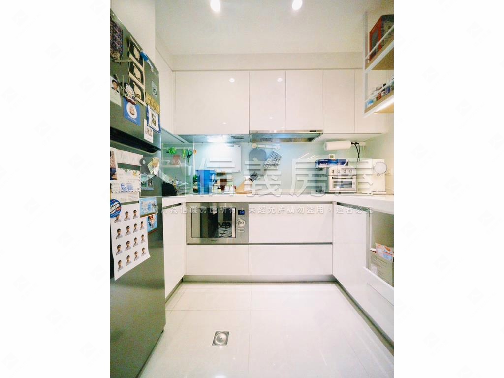 鼎極吉明秀景觀兩房房屋室內格局與周邊環境