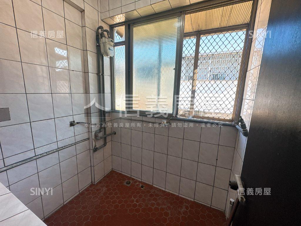 西區近美術館！低總價３房房屋室內格局與周邊環境