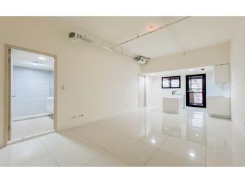 市政１號院三房平車可看屋