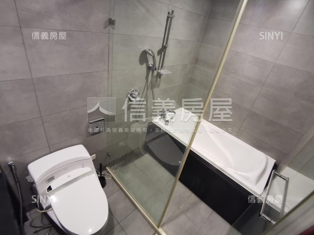 阿曼ＴＩＴ帆船大樓１０樓房屋室內格局與周邊環境