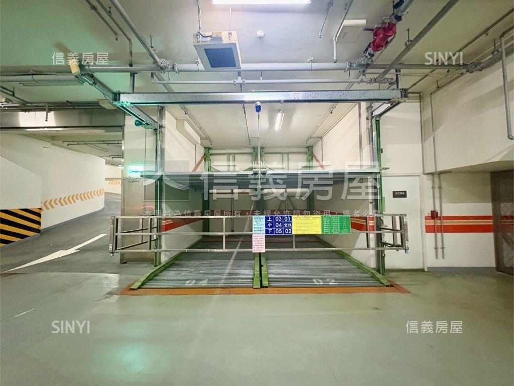阿曼ＴＩＴ帆船大樓１０樓房屋室內格局與周邊環境