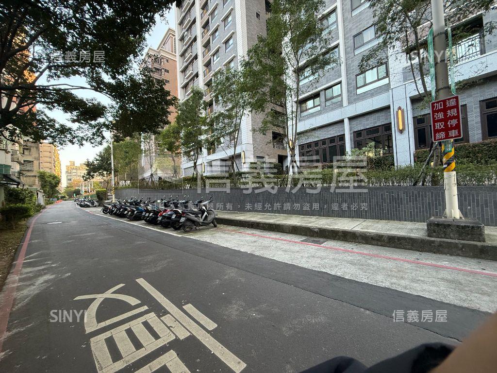 合展悦禾邊間裝潢三房車位房屋室內格局與周邊環境