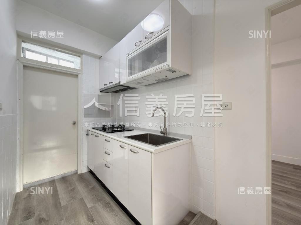 國光高樓漂亮二房房屋室內格局與周邊環境