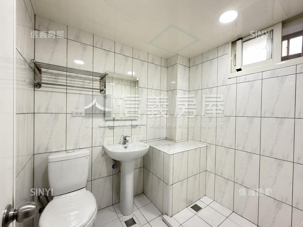 國光高樓漂亮二房房屋室內格局與周邊環境