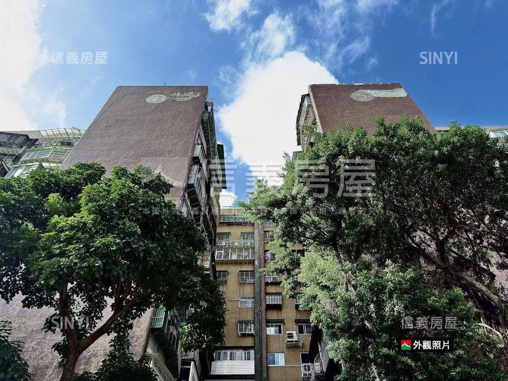 國光高樓漂亮二房房屋室內格局與周邊環境