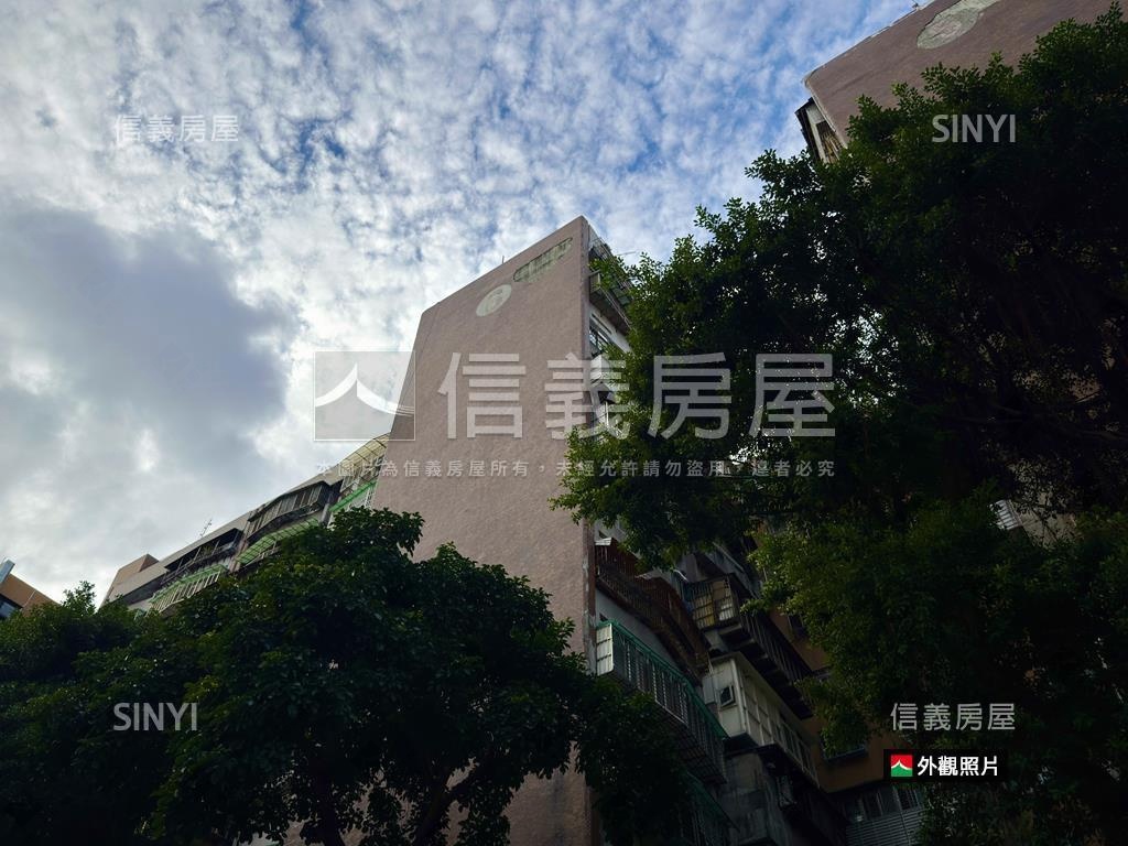 國光高樓漂亮二房房屋室內格局與周邊環境