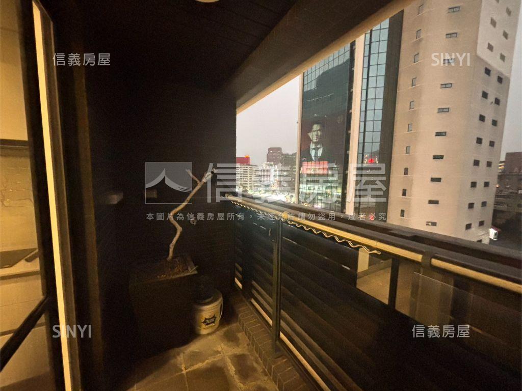 鉅陞東方博舍超美裝潢戶房屋室內格局與周邊環境