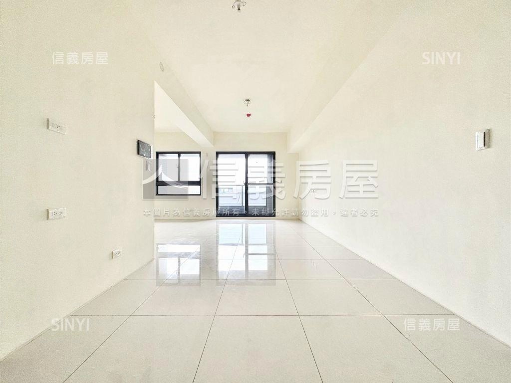 友友建設全新雙衛開窗平車房屋室內格局與周邊環境