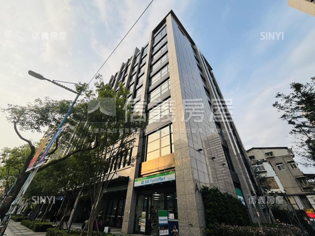 膝蓋救星～大坪數二樓房屋室內格局與周邊環境