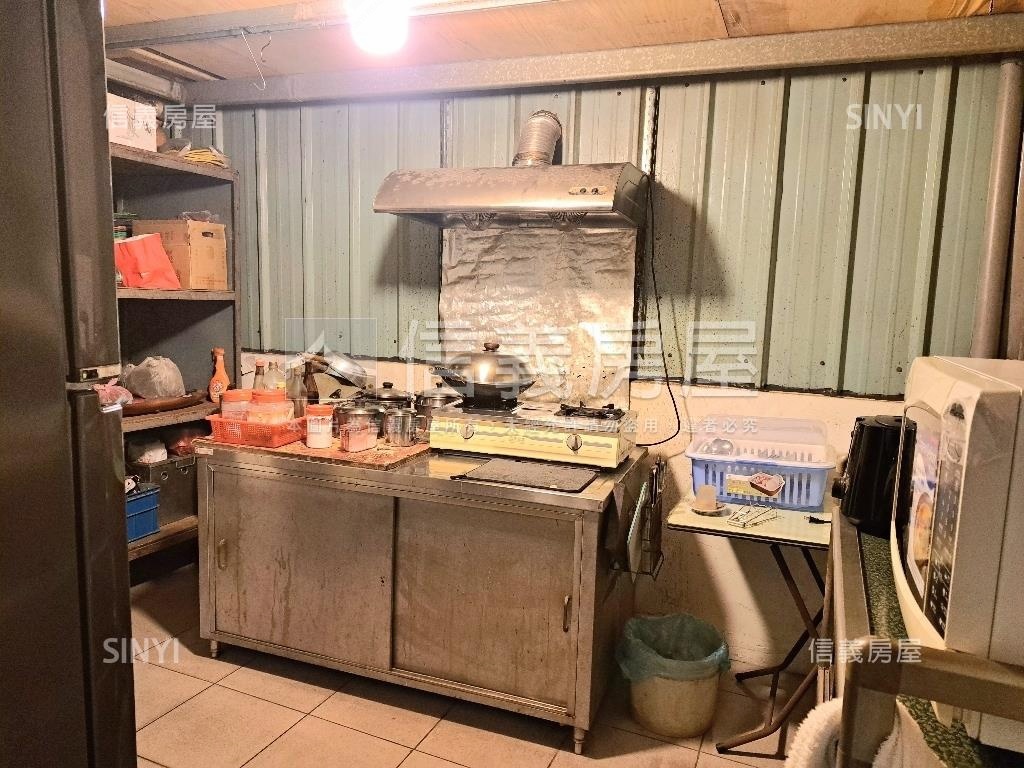 正誠公園旁臨路美透天房屋室內格局與周邊環境