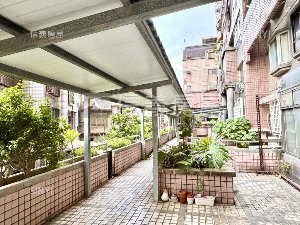 正群花園景觀雅緻三房平車房屋室內格局與周邊環境