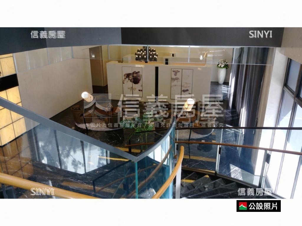 邊間美麗三房坡平車位房屋室內格局與周邊環境