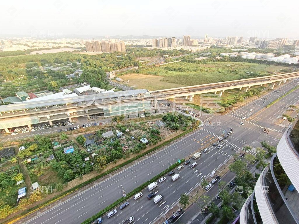 全民萬歲捷運美景二房車位房屋室內格局與周邊環境