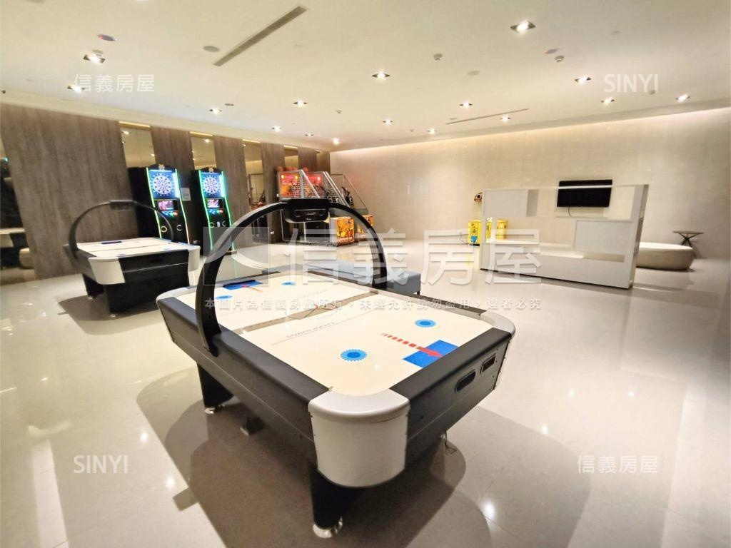 全民萬歲捷運美景二房車位房屋室內格局與周邊環境