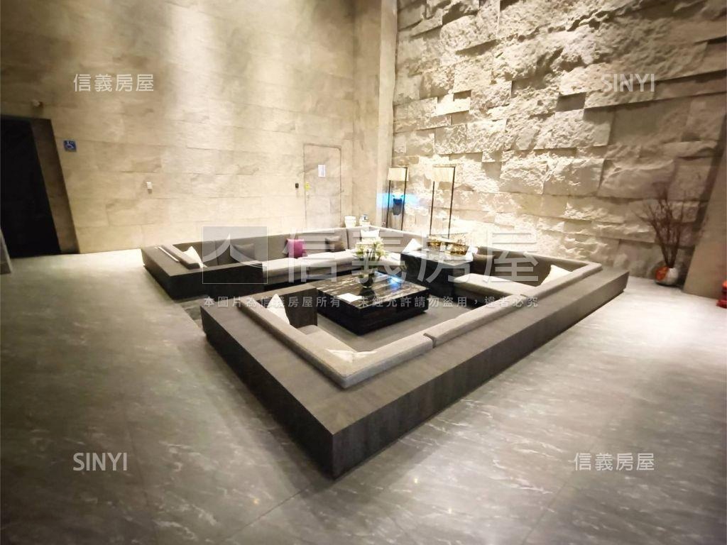 全民萬歲捷運美景二房車位房屋室內格局與周邊環境