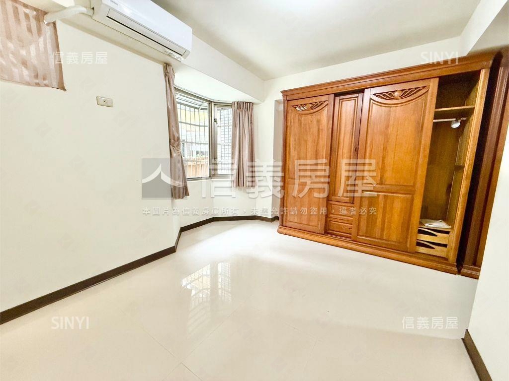 潤泰美景前後庭院１樓房屋室內格局與周邊環境