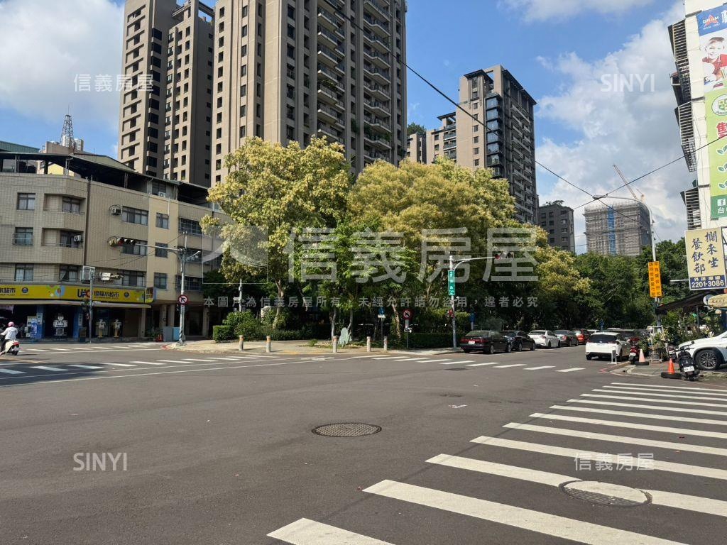 中國醫收租四套公寓房屋室內格局與周邊環境