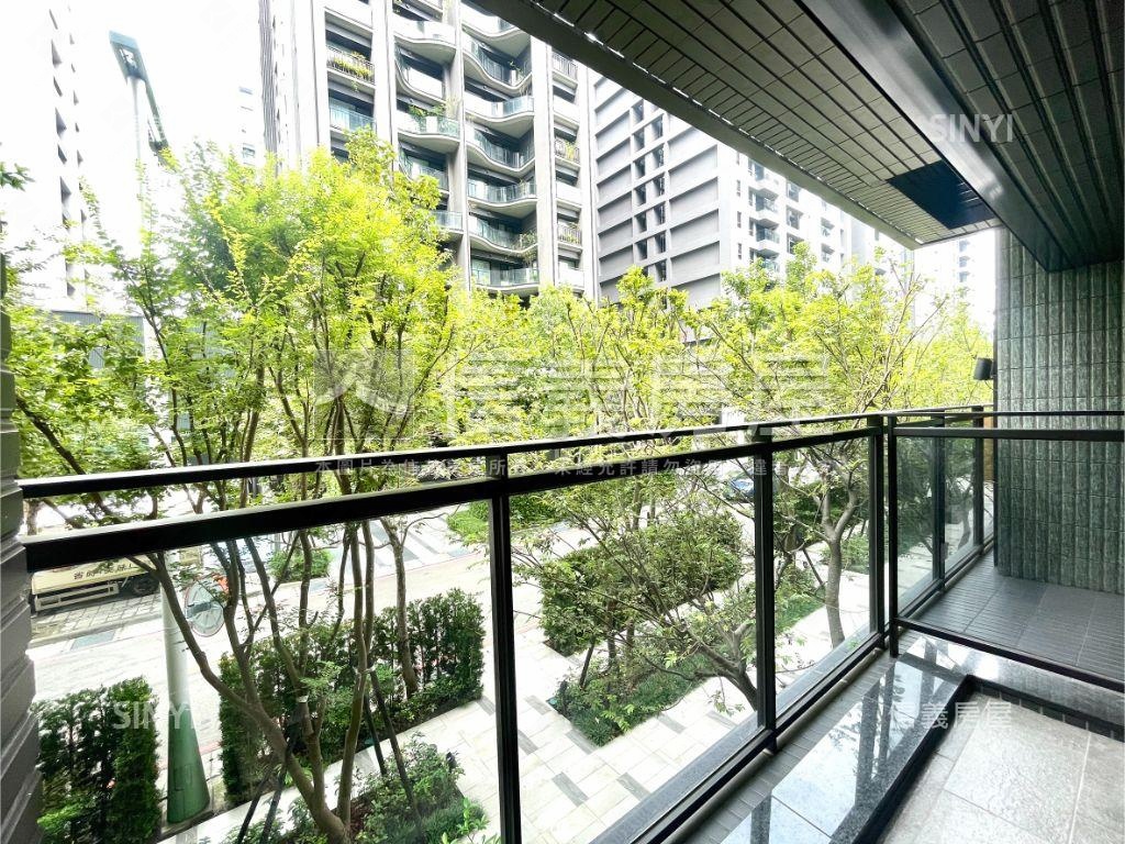 惠宇一清庭三房平車房屋室內格局與周邊環境