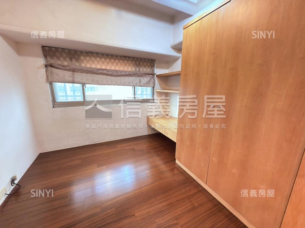 【獨家】新秀賞．明亮三房房屋室內格局與周邊環境