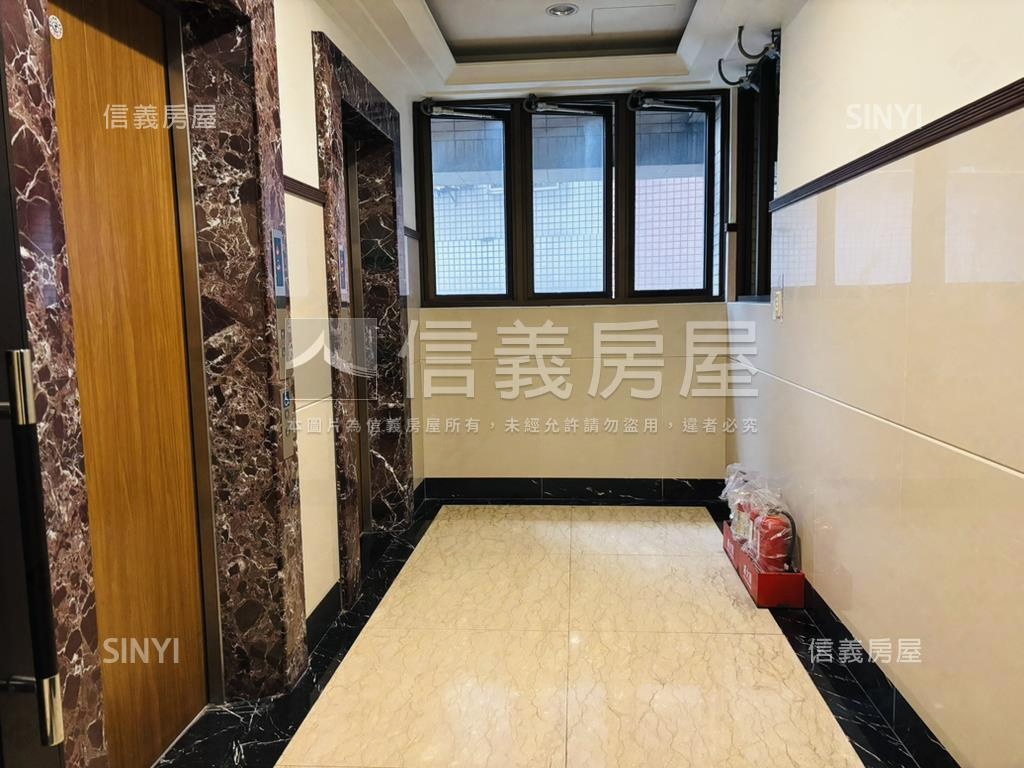 景安贊邊間正２房讚房屋室內格局與周邊環境