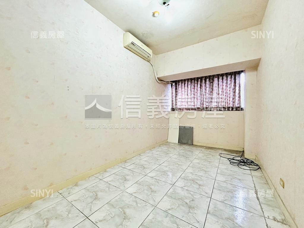 塔城龍門．近雙子星露台戶房屋室內格局與周邊環境