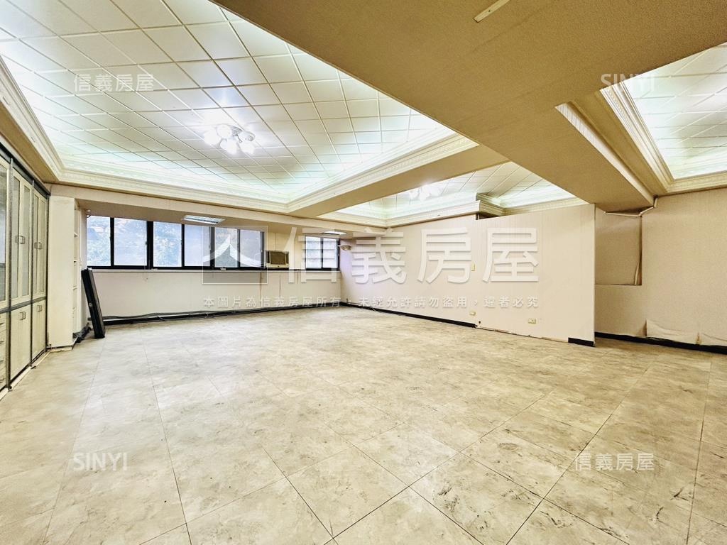 塔城龍門．近雙子星露台戶房屋室內格局與周邊環境