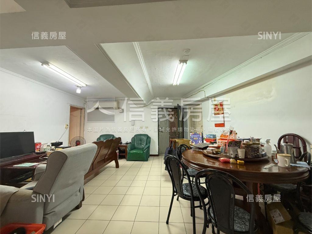 昆明街稀有三面採光房屋室內格局與周邊環境