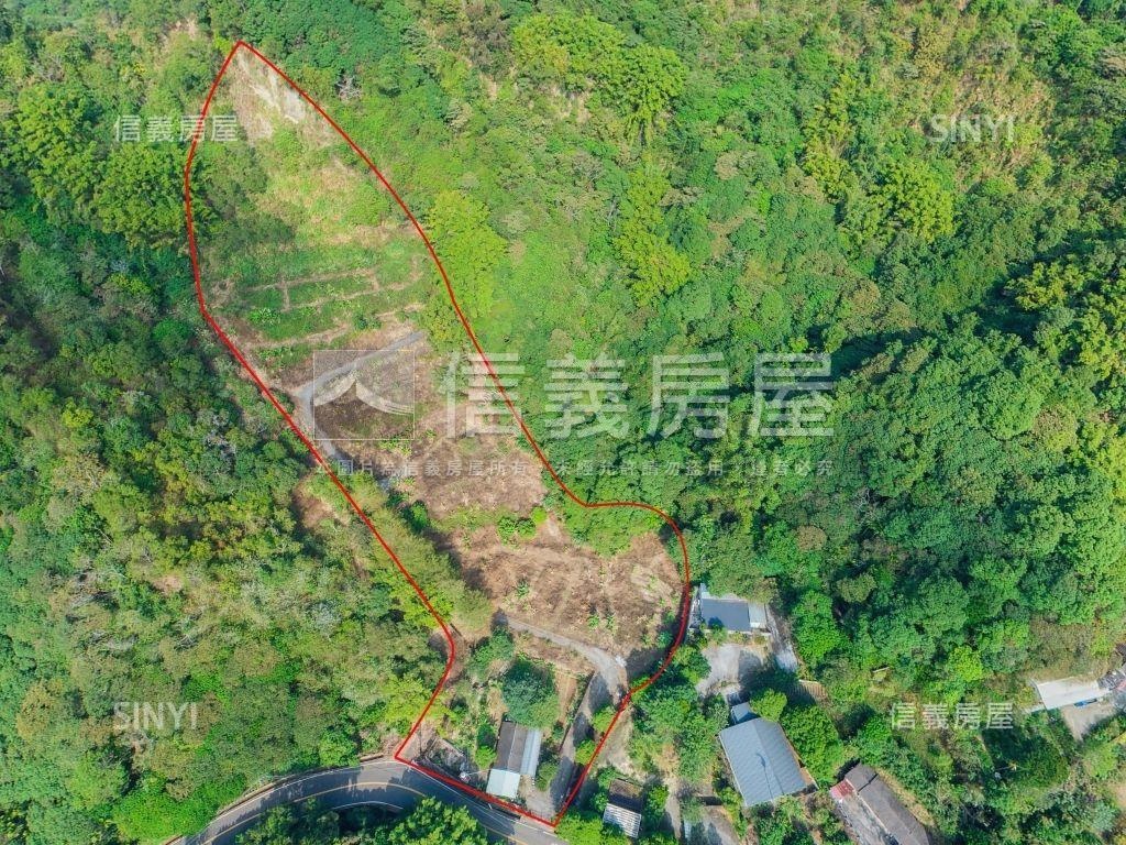 長龍路約一甲平坦農地讚房屋室內格局與周邊環境