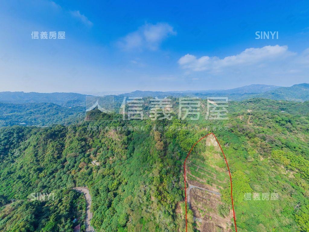 長龍路約一甲平坦農地讚房屋室內格局與周邊環境