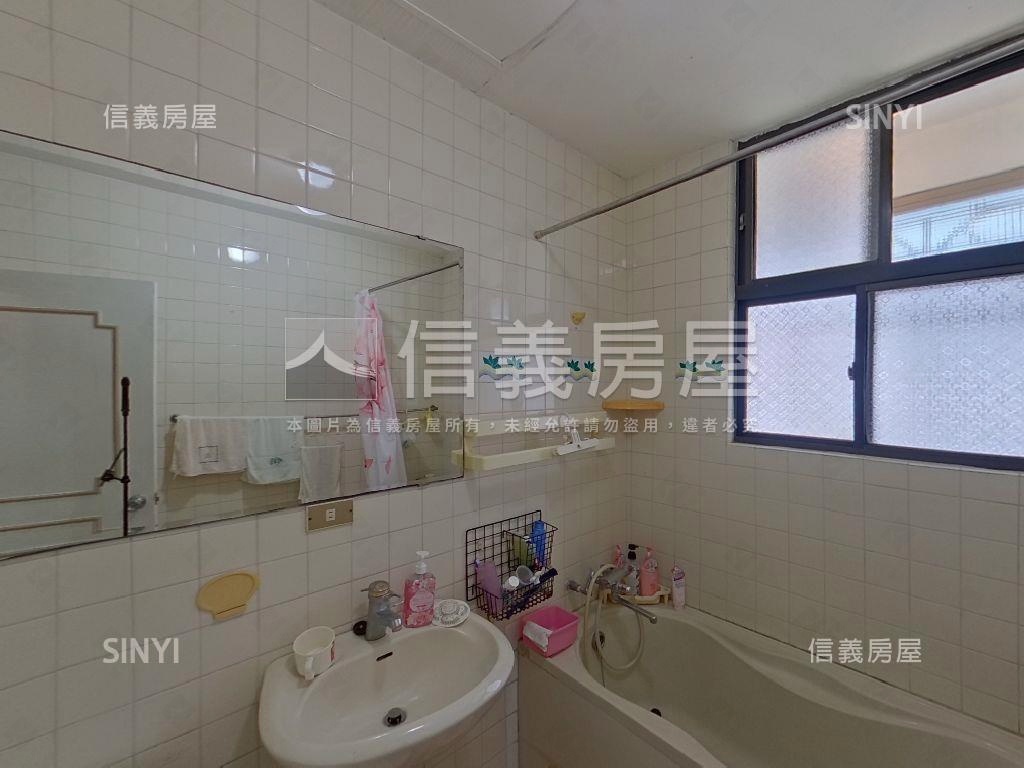 ★近景安雙捷運三房房屋室內格局與周邊環境