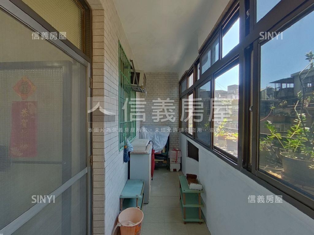 ★近景安雙捷運三房房屋室內格局與周邊環境