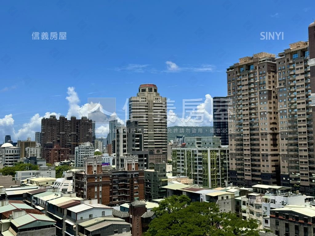 鳳凰康澤學區四房配車位房屋室內格局與周邊環境