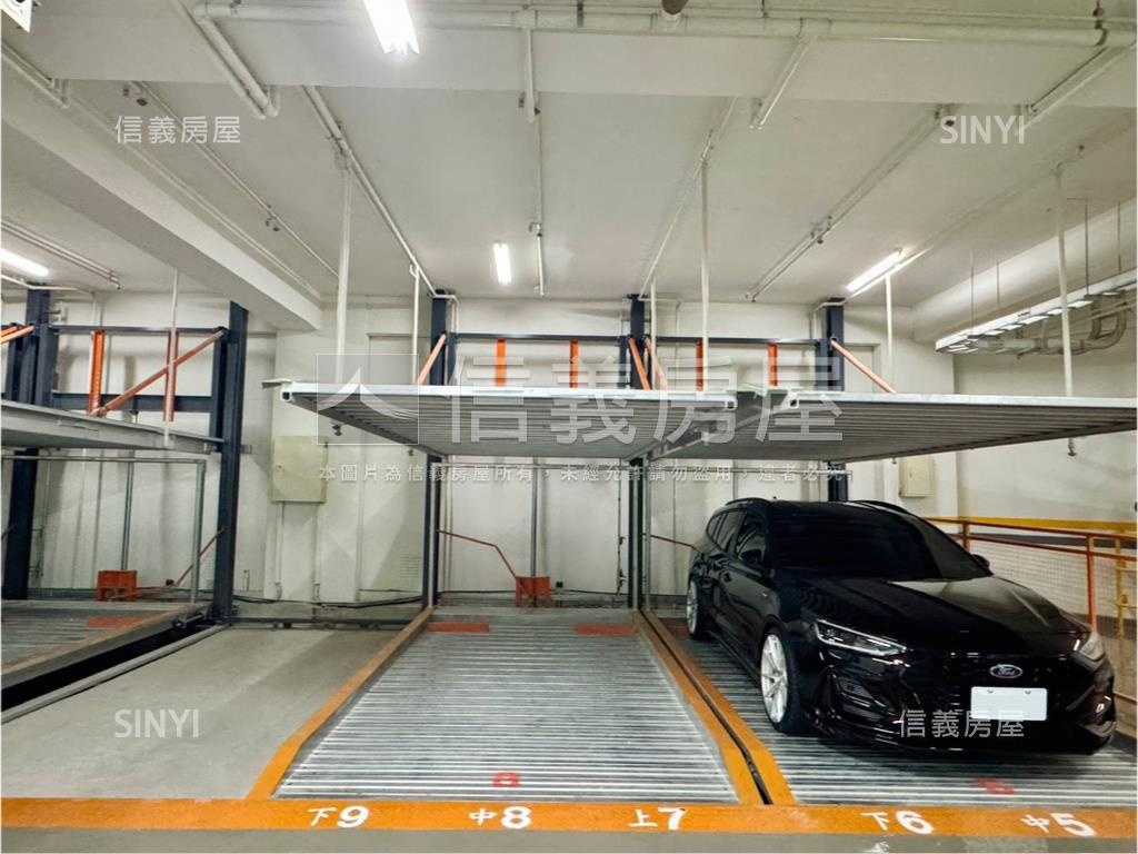 鳳凰康澤學區四房配車位房屋室內格局與周邊環境