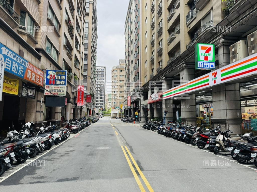 １８甲重劃區店面房屋室內格局與周邊環境