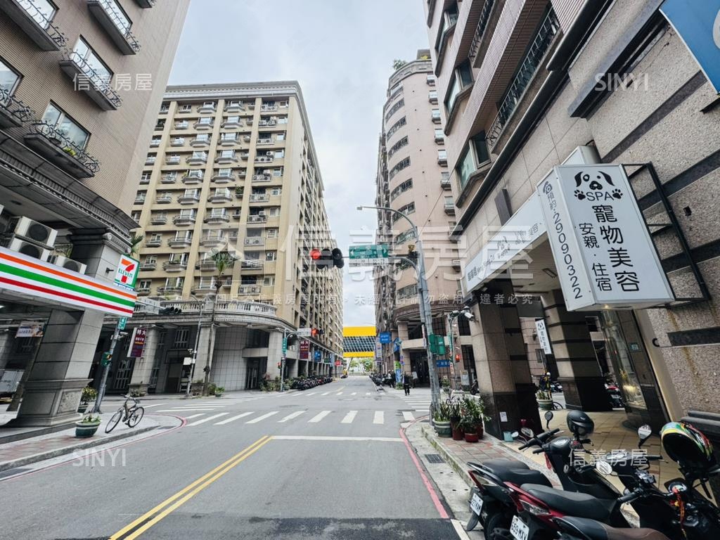 １８甲重劃區店面房屋室內格局與周邊環境