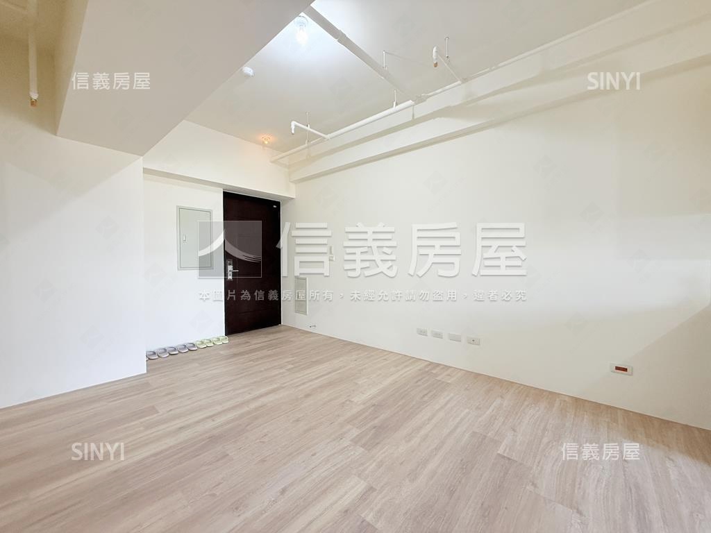 元城樂Ｍｏｒｅ兩房雙車位房屋室內格局與周邊環境