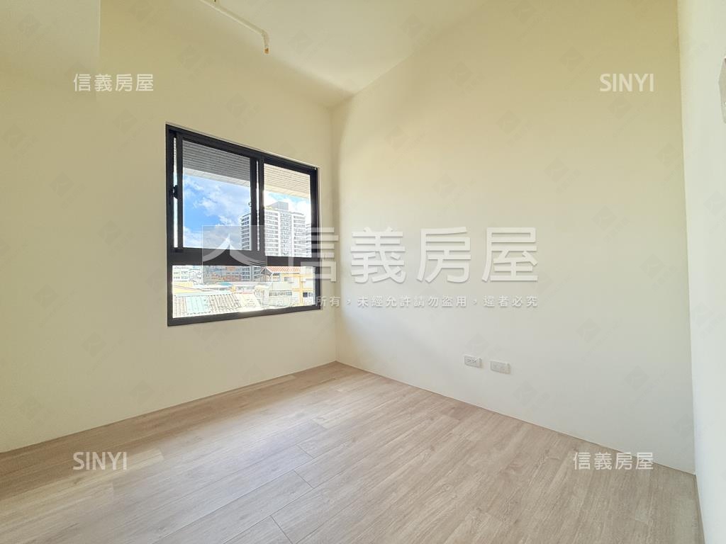 元城樂Ｍｏｒｅ兩房雙車位房屋室內格局與周邊環境