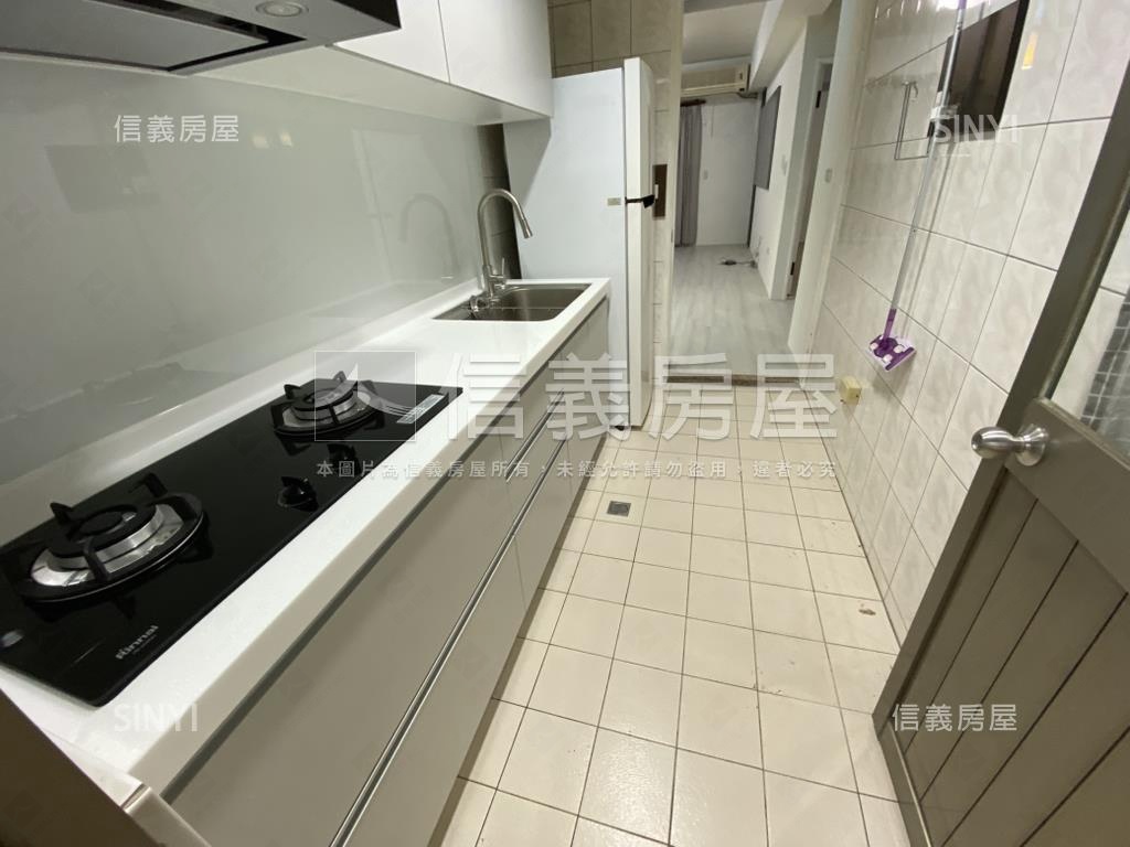 彰師大龍山林高樓三房裝潢房屋室內格局與周邊環境