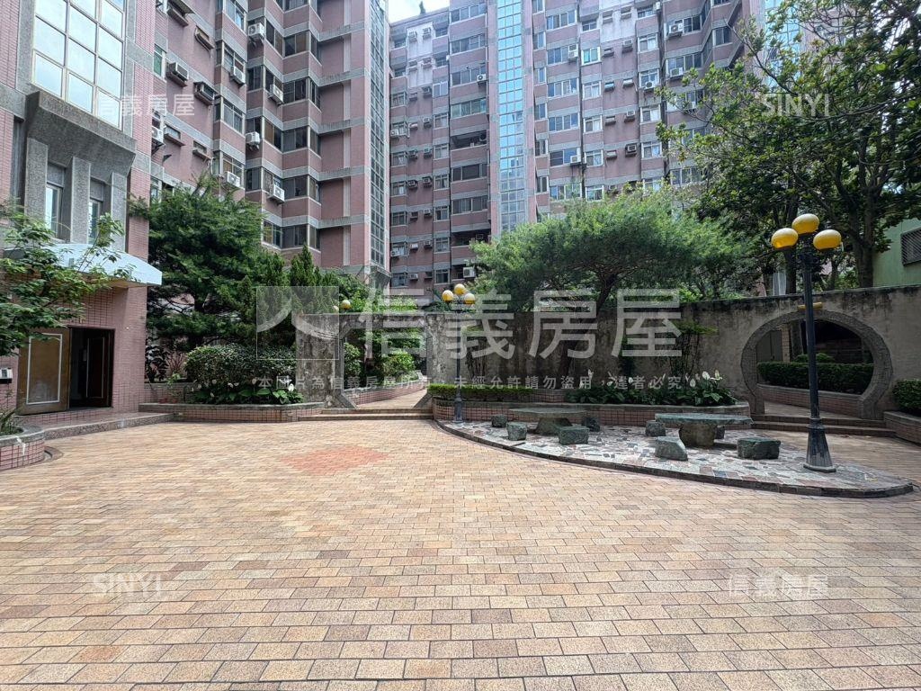 彰師大龍山林高樓三房裝潢房屋室內格局與周邊環境