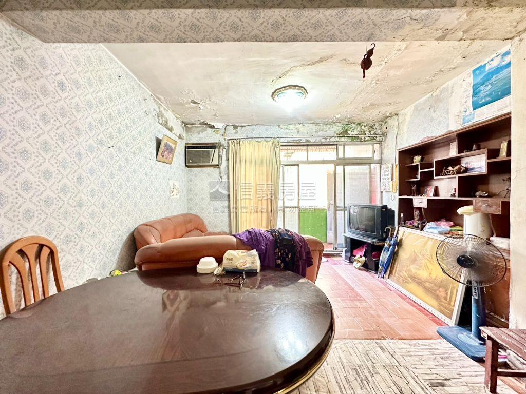 低總價泰山靜巷公寓房屋室內格局與周邊環境