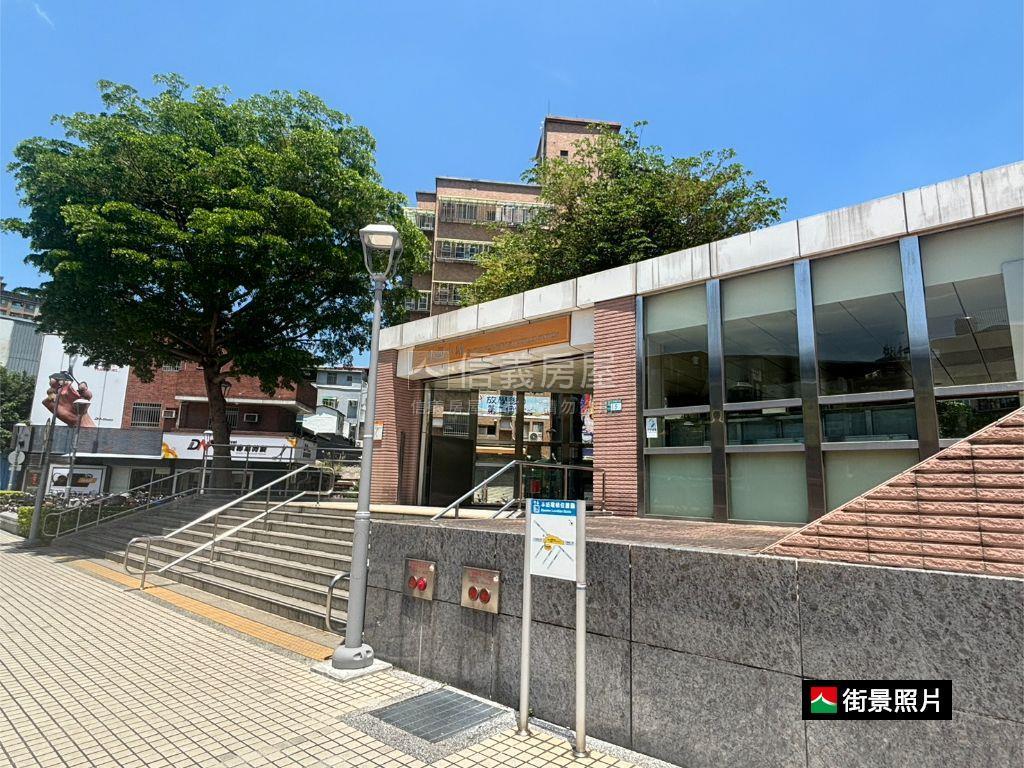 生活交通機能強捷運套房房屋室內格局與周邊環境
