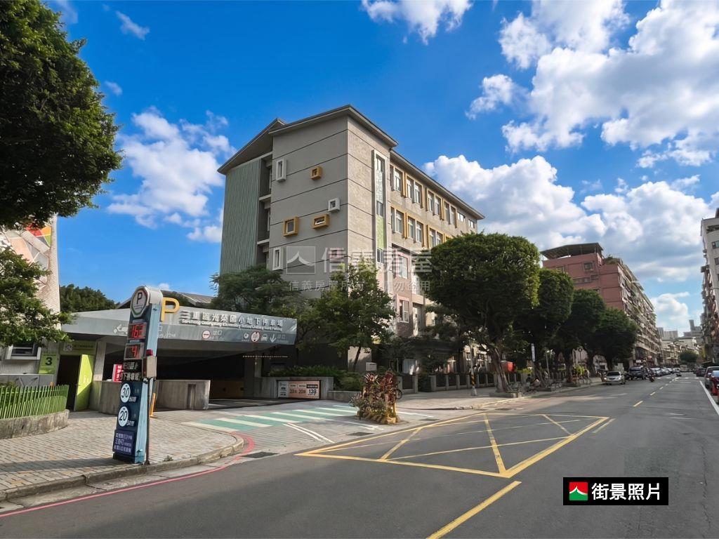 生活交通機能強捷運套房房屋室內格局與周邊環境