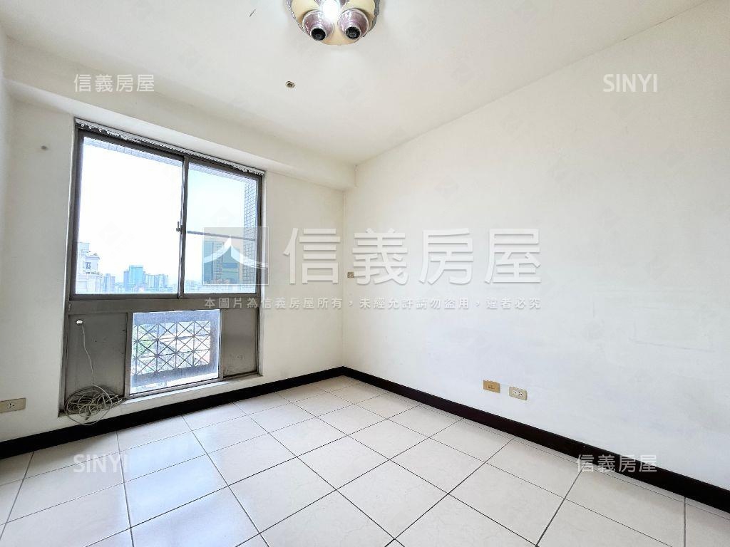 健華邊間景觀三房平面車位房屋室內格局與周邊環境