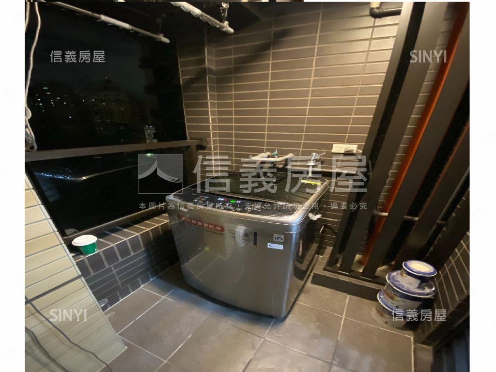 雙江翠溫馨兩房平面車位房屋室內格局與周邊環境