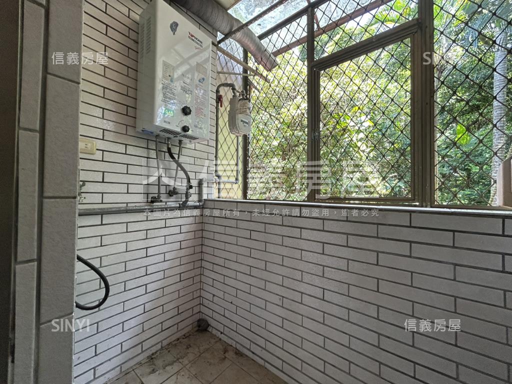 Ｙ３９★近公園低總價三房房屋室內格局與周邊環境