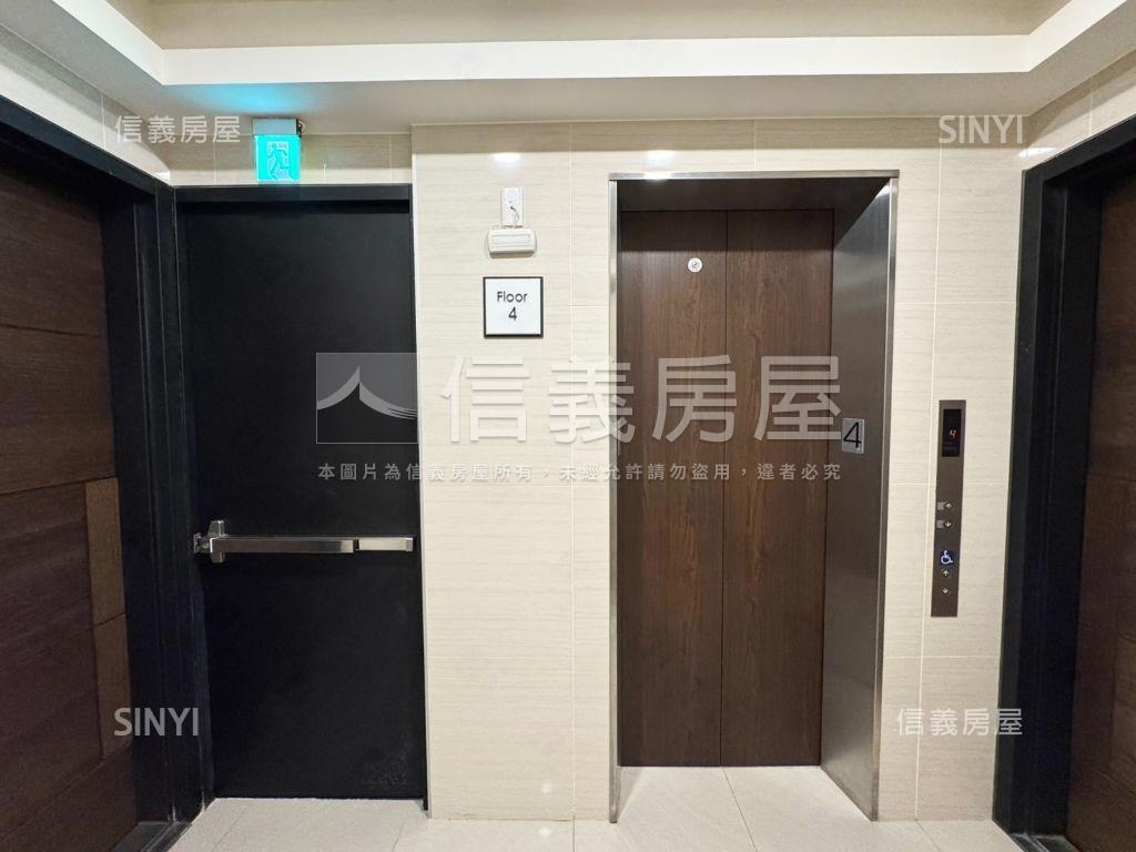 捷運挑高大空間美宅房屋室內格局與周邊環境