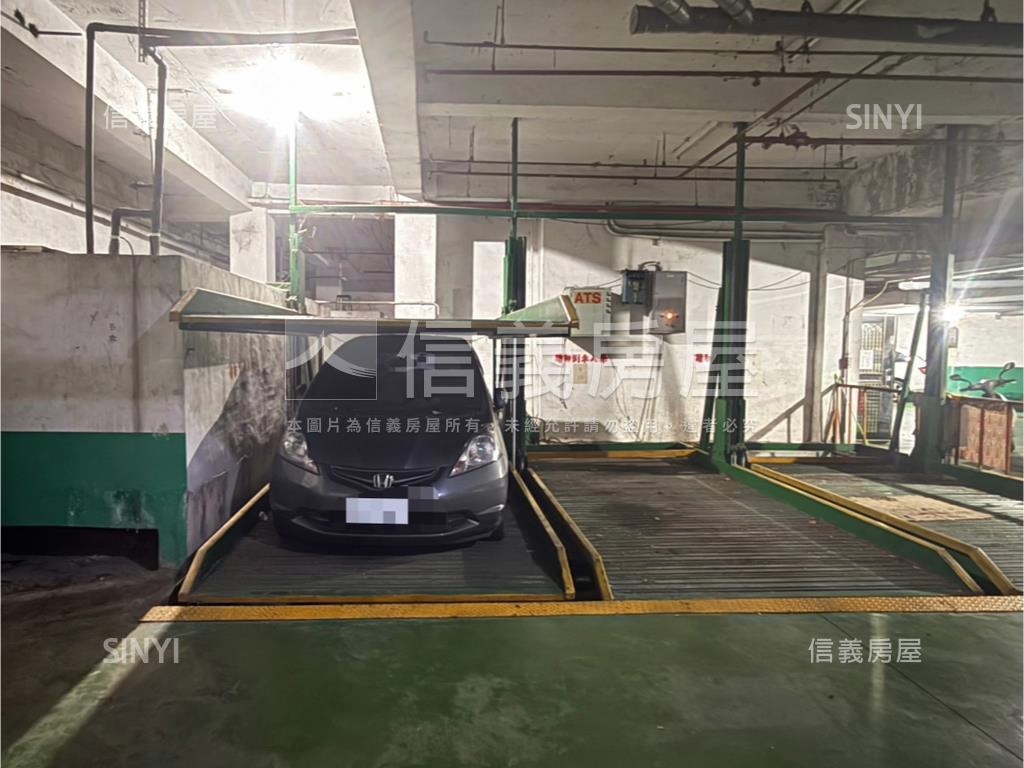 徐匯商圈低總邊間三房車位房屋室內格局與周邊環境