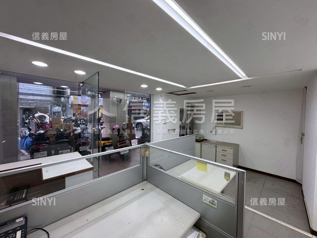 雙連中山北力霸金店面房屋室內格局與周邊環境