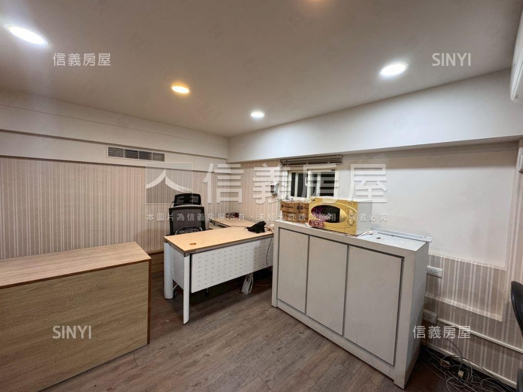 雙連中山北力霸金店面房屋室內格局與周邊環境