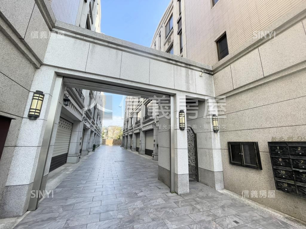 中正重劃環北印象美墅房屋室內格局與周邊環境